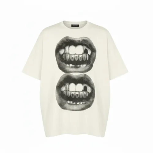 Noisy Souls Imagen de una camiseta con un dibujo de dos bocas de color gris.