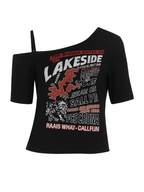 Top negro asimétrico de mujer con estampado gráfico retro, estilo streetwear urbano y atrevido.