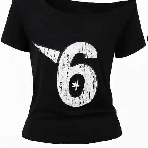 Route Six Top negro asimétrico de mujer Route Six con estampado gráfico del número 6, estilo streetwear urbano.